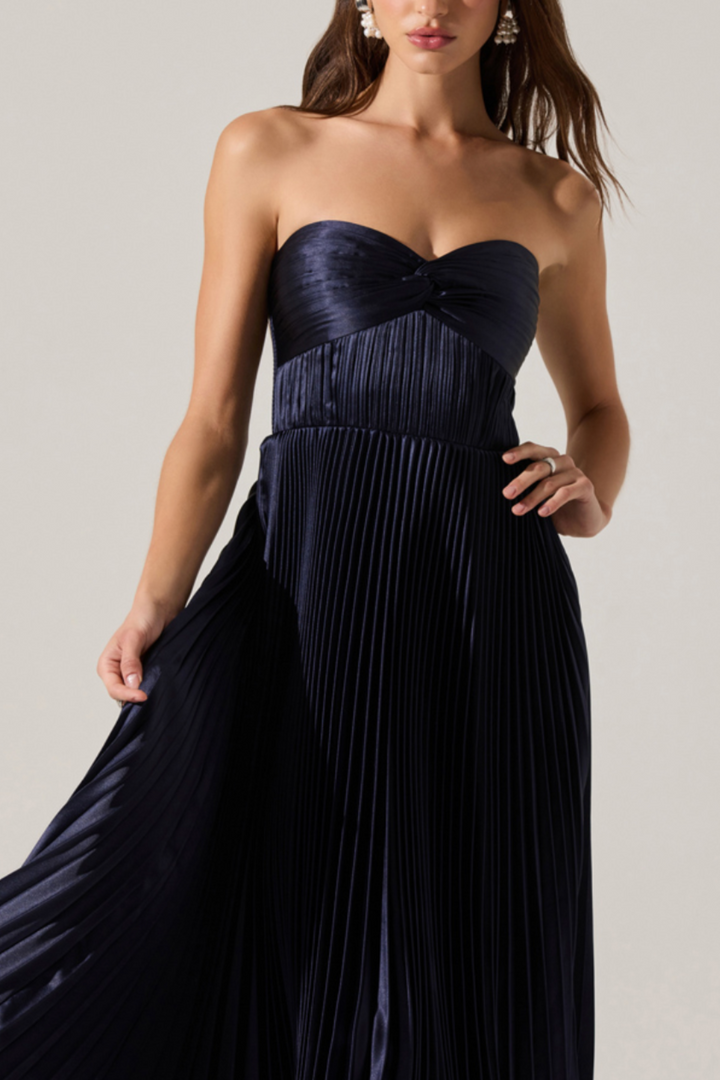 ASTR | Ascella Dress