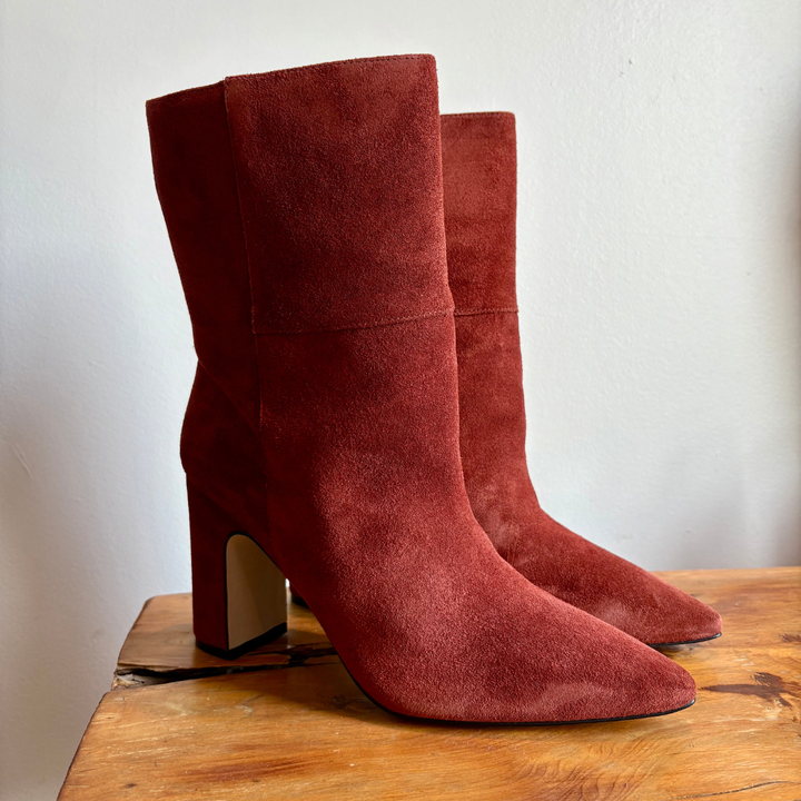 Half & Half Boutique Elmwood Village Buffalo, NY.