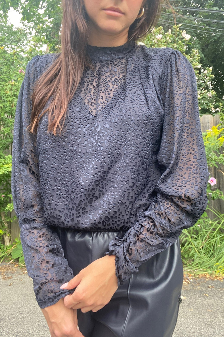 SCOTCH & SODA | Mock Top