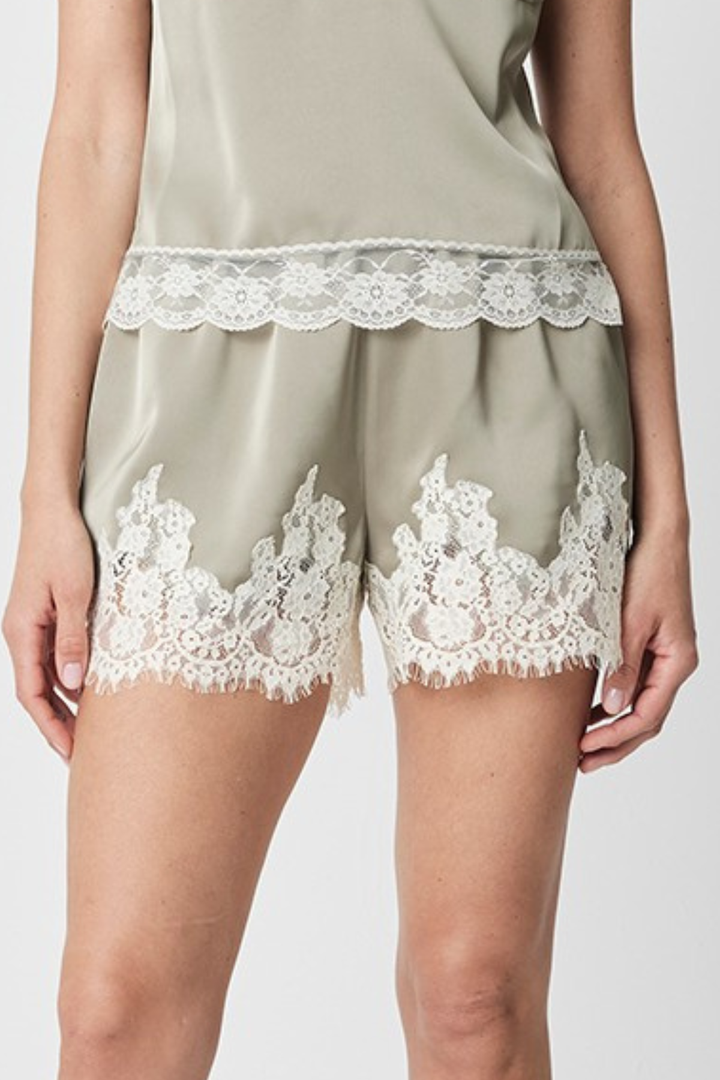 Sera Shorts - Olive