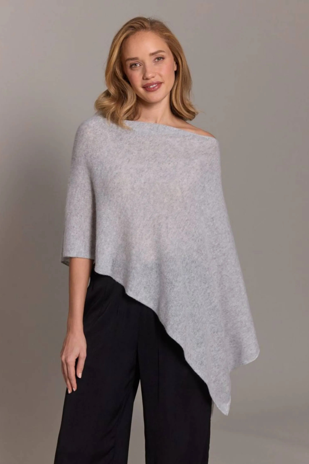 ALASHAN | Cashmere Topper- Ash