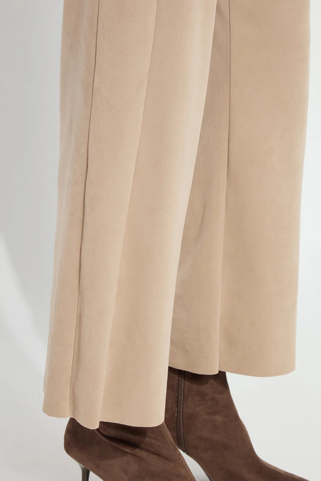 Lysse | Vionette Suede Trouser