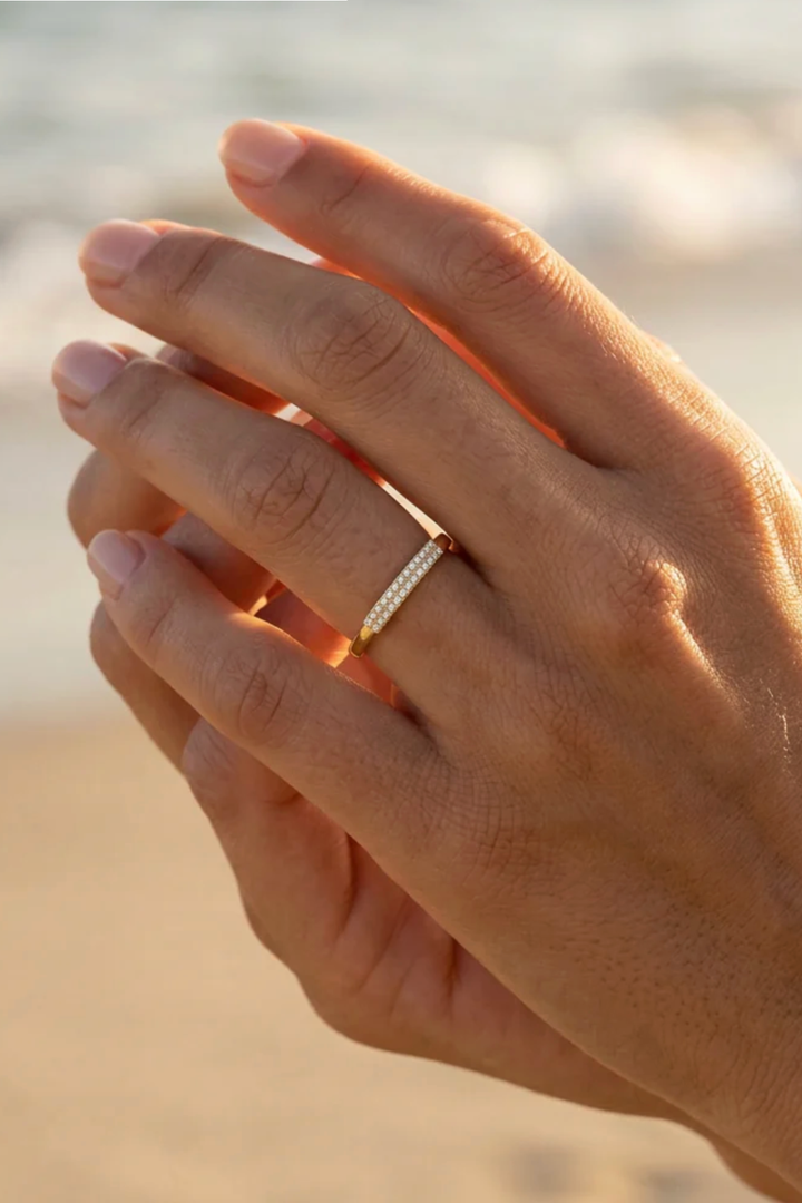 Ella Stein | Bar None Stackable Ring - Gold