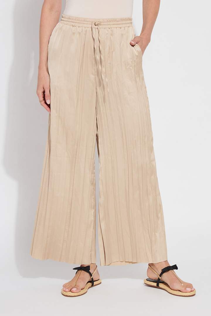 LYSSE | Packable Pleated Palazzo
