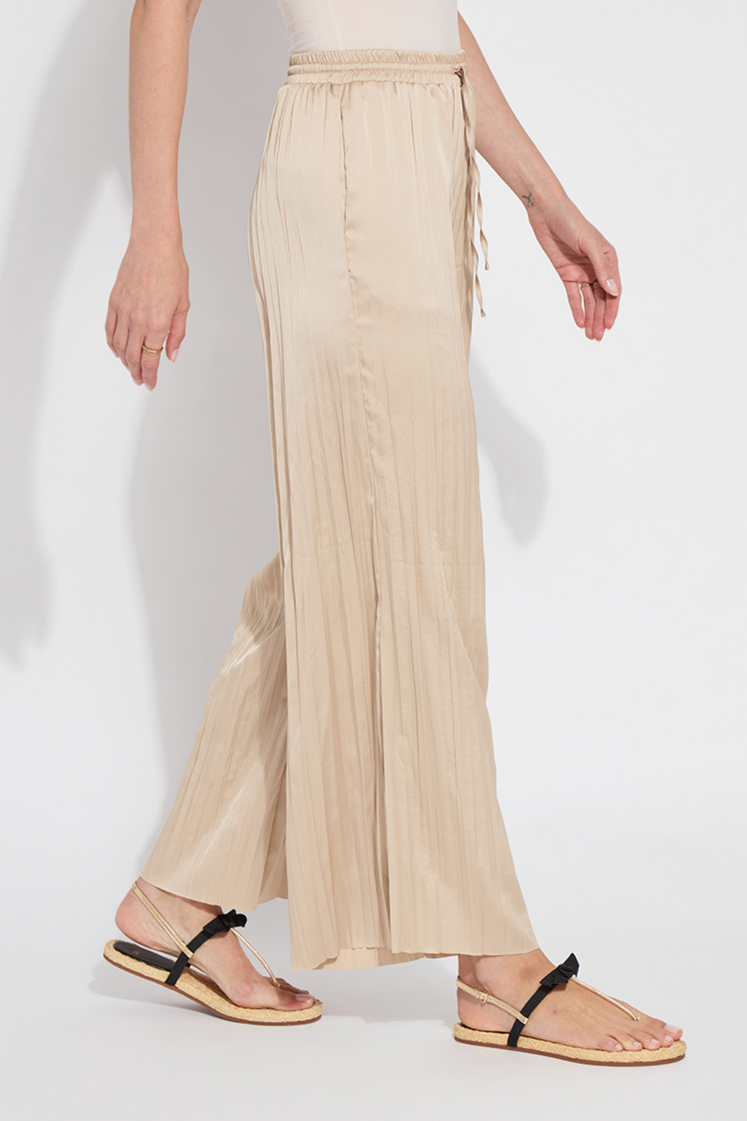 LYSSE | Packable Pleated Palazzo