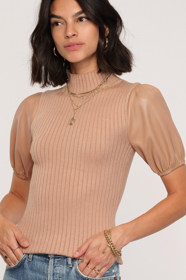 HEARTLOOM Dany Top- Camel