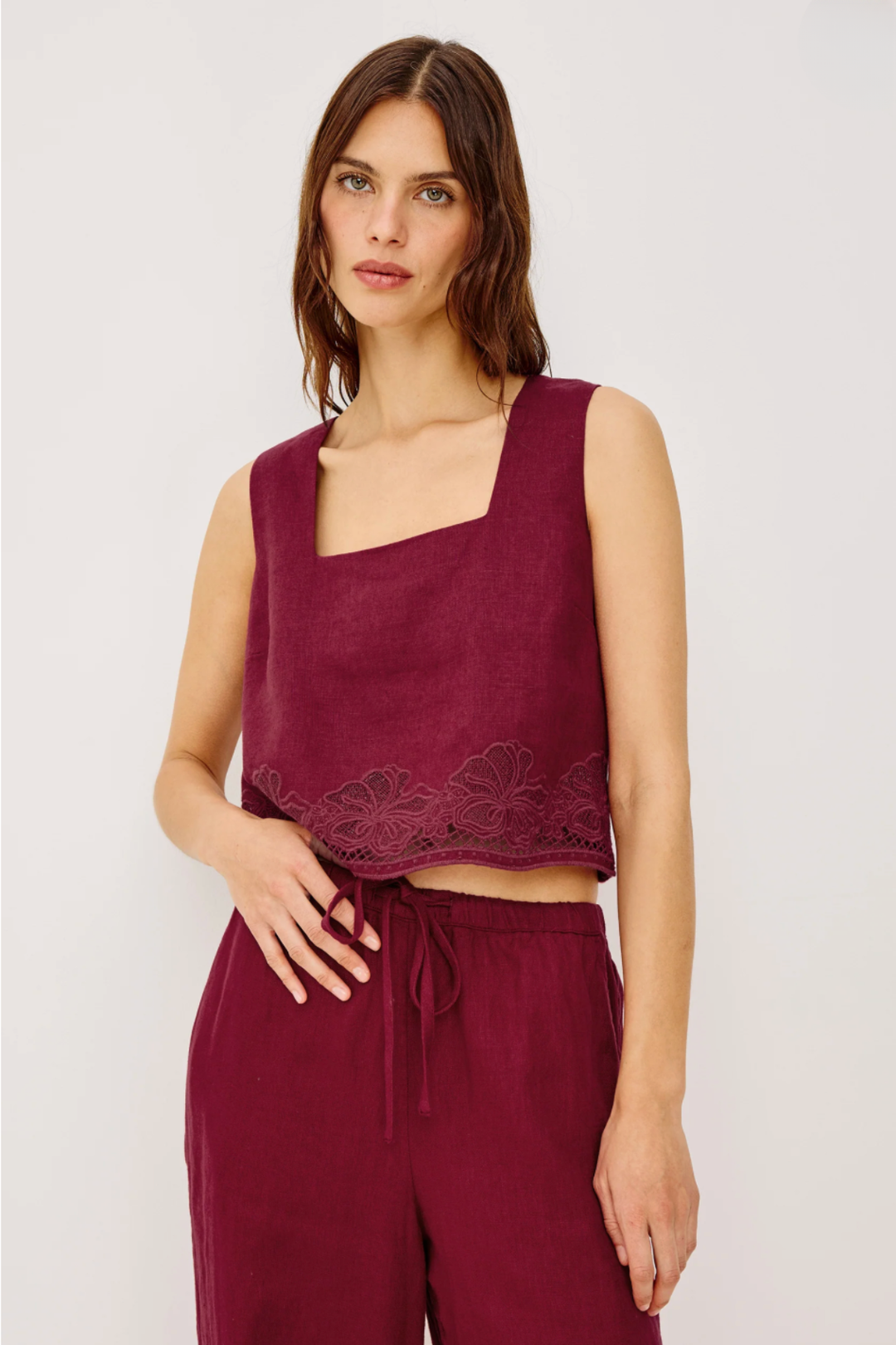 RAILS | AKIRA TOP