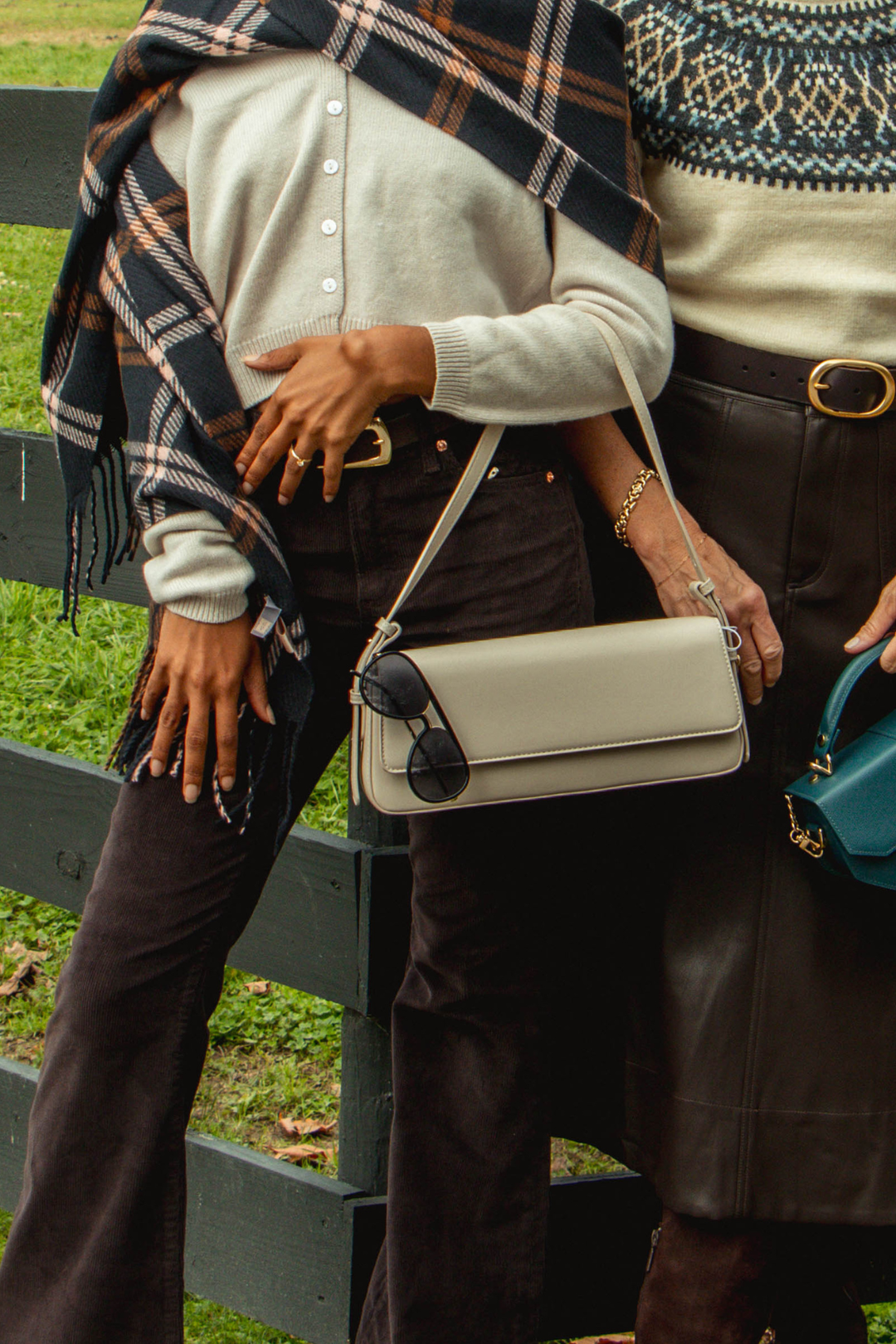 SORELLA SHOULDER BAG- OATMILK