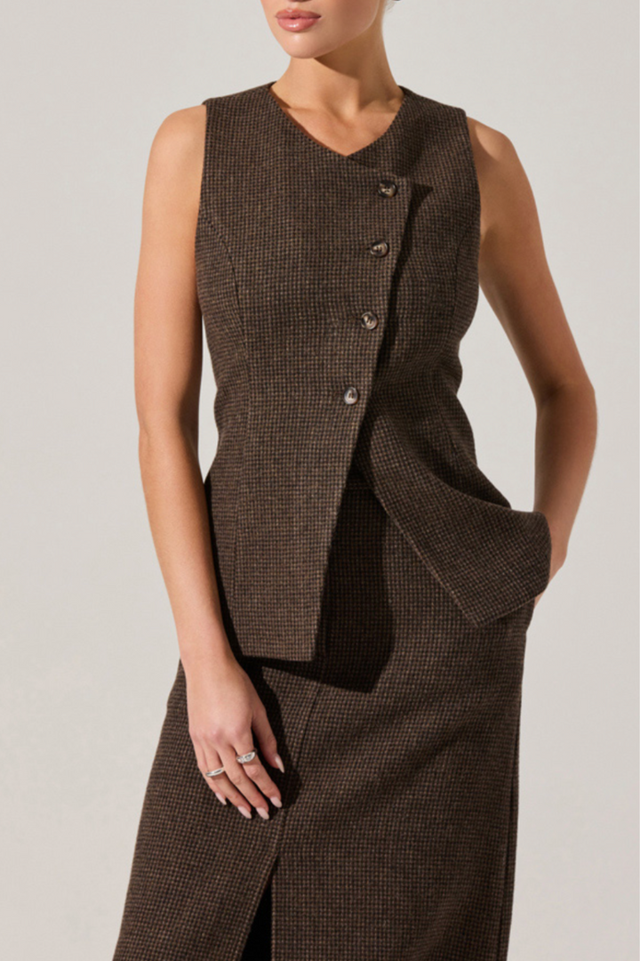 ASTR | Sonja Vest