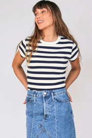 PERFECTWHITETEE | Julia Baby T