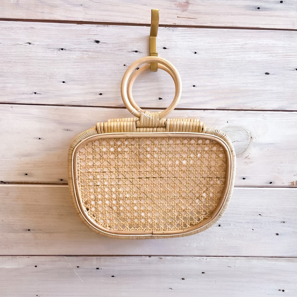 circle handle rattan handbag