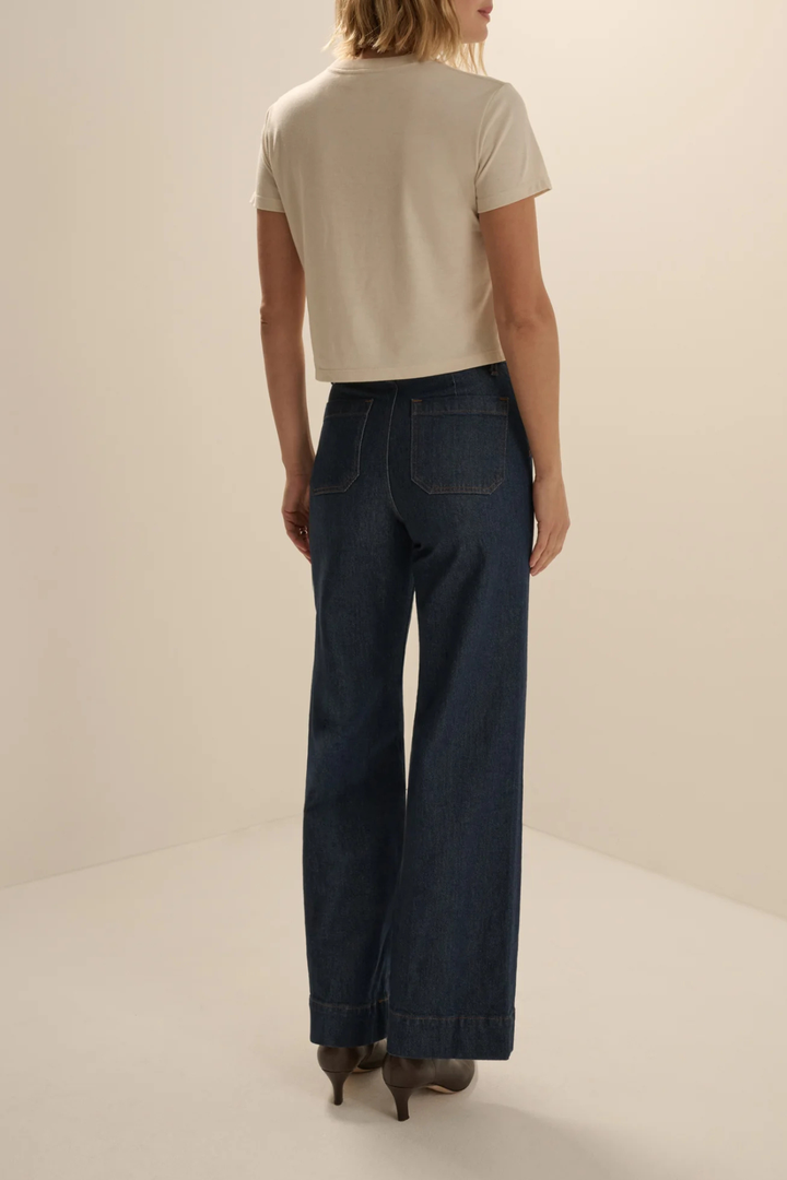 Favorite Daughter | Signature Tee - White