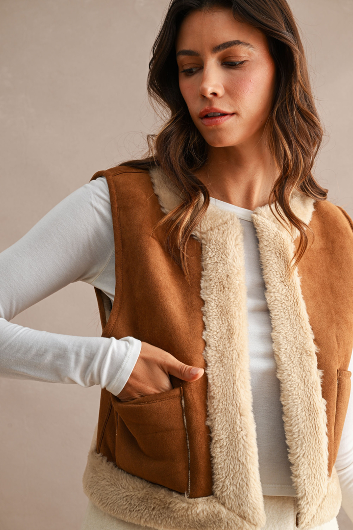 Round Neck Open Front Vest