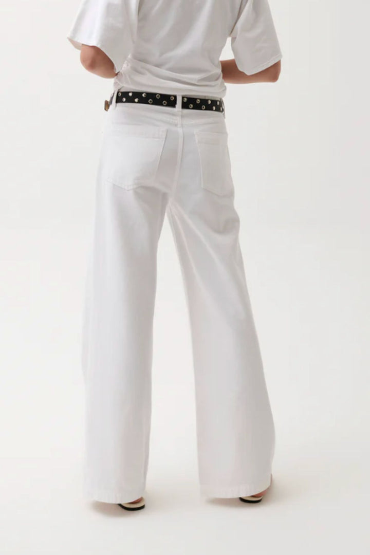 PISTOLA | JADYN- VIVID WHITE