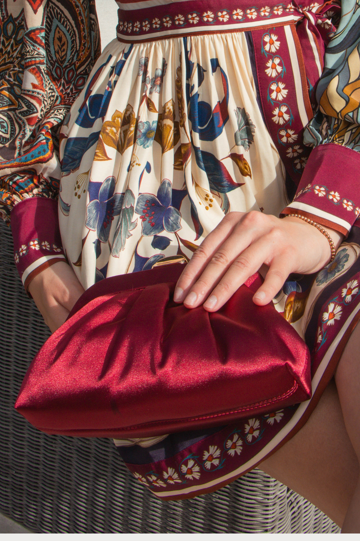 WINTER CLUTCH - BURGUNDY