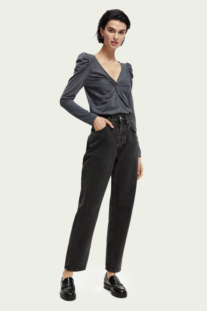 Metallic twist front top
