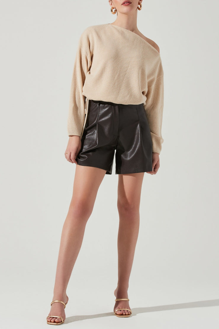 ASTR | Wilma Shorts- Black- SIZE XS